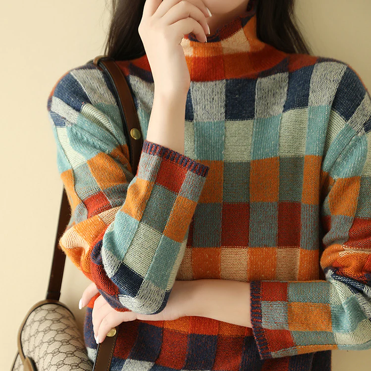 Anna | Autumn Luxe Checkered Sweater